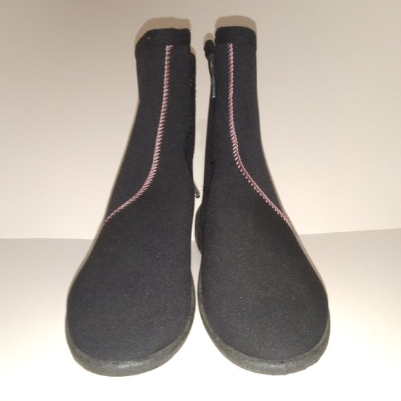 NWOB DEEP SEE Black w/Pink Accents Neoprene Diving Scuba Boots/Booties Sz 7 ANB - Picture 10 of 11